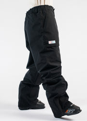 Men's black baggy ski pants, side view - Team Ski Pant